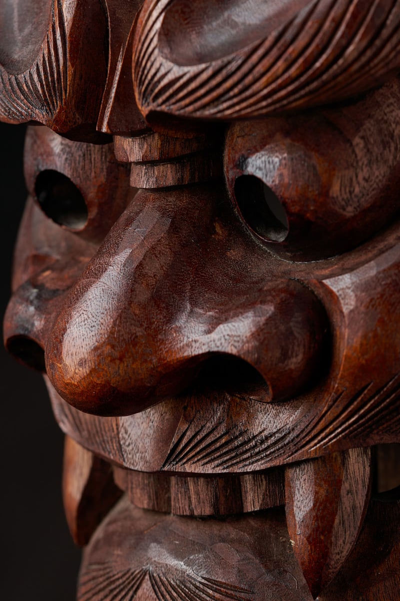 TSUCHIGUMO WOOD NOH MASK | GAKUSEIBOOKS
